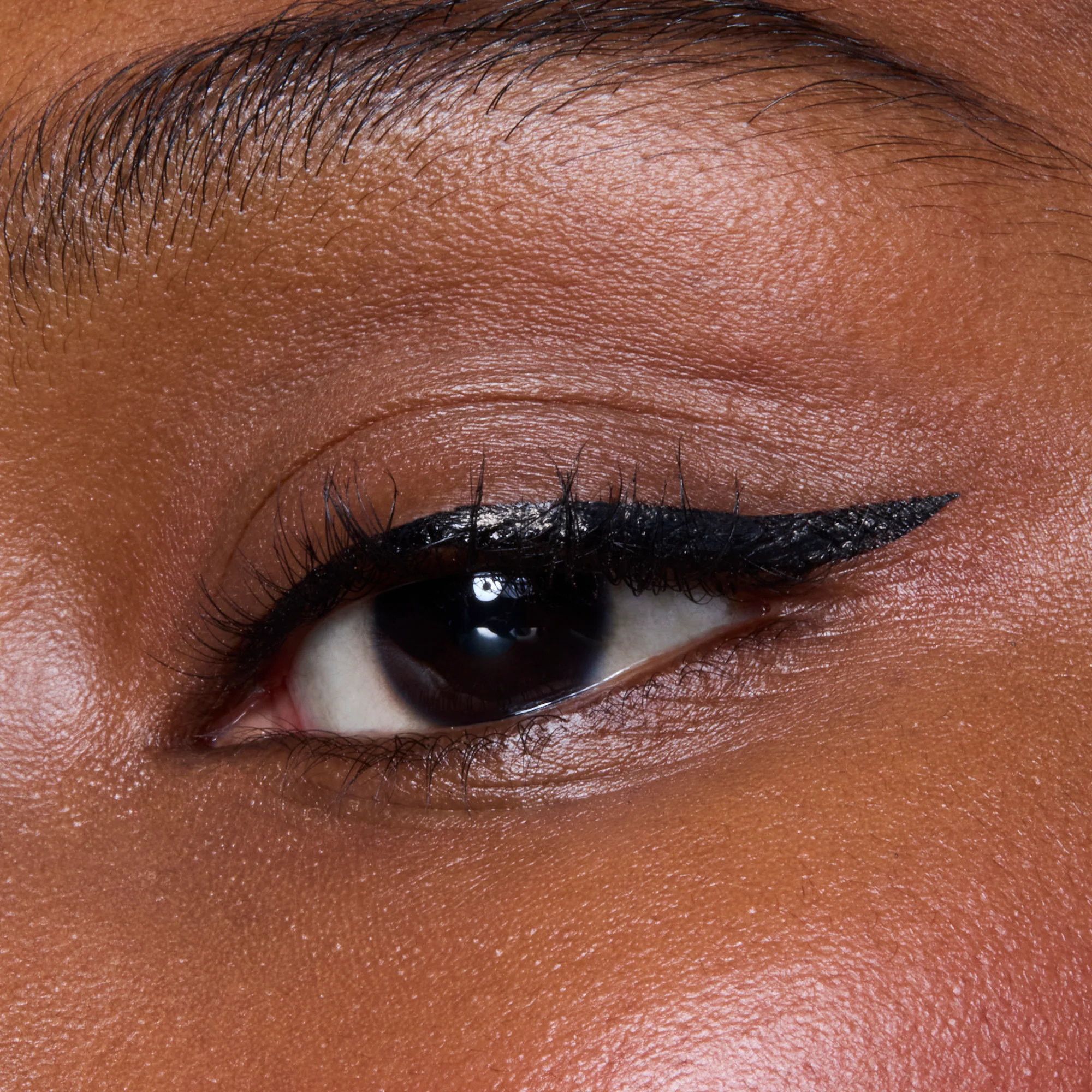 H20 Proof Eyeliner Pen - Image 3